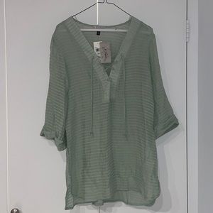 J. Valdi Coverup size XS NWT